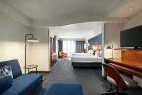 코트야드 벌링턴 마운트 홀리 / 웨스트앰프턴