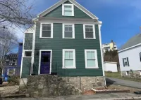 Connected Apartments: walk to town & ocean park
