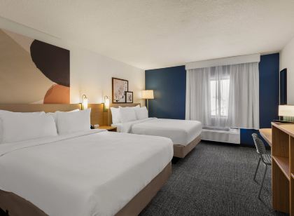 스파크 바이 힐튼 포트 웨인