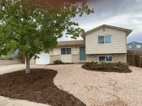 "Central Springs" Super Cozy 4Bed / 2Bath Home GREAT Location! Click to see more Hotels in Security-Widefield