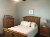 Fantastic View! Beautiful Oceanfront Beach House; Steps to the Beach! 4/6 Br - balcony