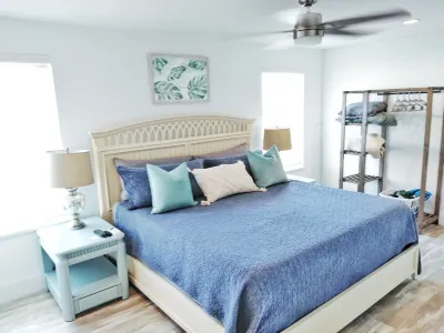 Modern Coastal Center Jensen Beach Home Hotels near Square One