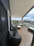 Seascape Beach House - Beachside Family Friendly House Hotels near Peppermint Grove Beach Lookout