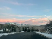 Cozy Mountain Retreat - Snowbasin, Skiing, Biking, Hiking, Fishing