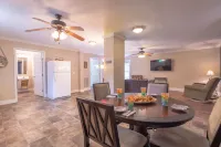 Walk your dog to Mars Hill University and Town Center from the Cascade Cottage