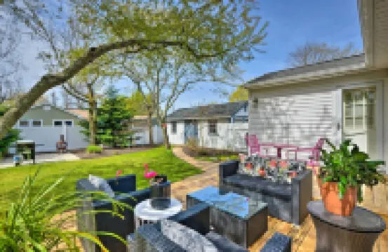 NEW LISTING!!! Holiday By the Bay Hotels in Villas