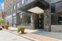 Cozy 1-bedroom condo in the heart of Des Moines