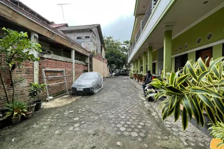 Hotel Malinda Pangandaran Отели рядом с достопримечательностью «Pangandaran National Park»