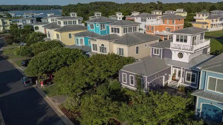 Everyday – Your Perfect Beachside Escape!