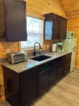 Cabin Unit 5 of 6 with AC and WiFi in serene Paige