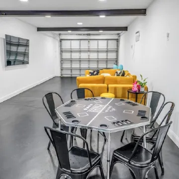 River Home with Huge Arcade, Hot Tub, Kayaks, Mini Golf Course, 80in TV