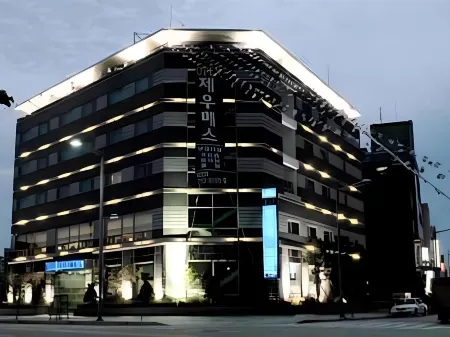 Incheon Airport Hotel Zeumes