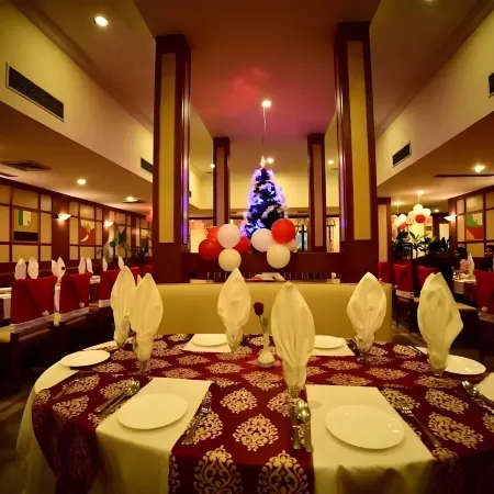 Grand Continental Hotel 