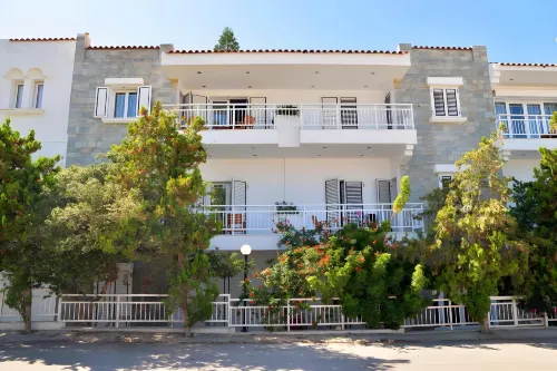 Hotel Anna Apartments - 3-Star