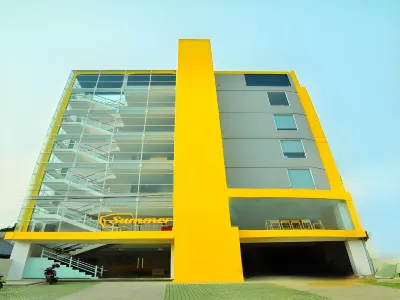Summer Bed and Breakfast Hotel Hotel dekat Alfamart Yos Sudarso