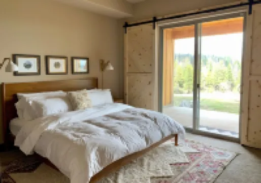 The EDGE:  Picturesque & Secluded Gem - Scenic View