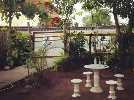 Villa Saturnina Отели в г. Пуэрто-Принсеса