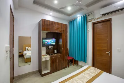 Hotel Surya Palace - Corporate Hotel Noida Sector 62