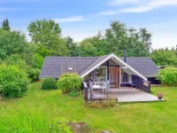"Vaula" - 300m from the sea Hotels near Esrum Kloster & Møllegård