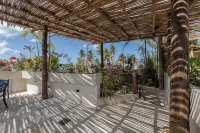 El Mambo Boutique Hotel