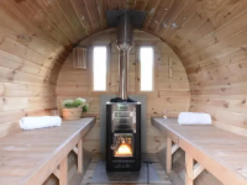 Guesthouse de Witte Merel Deluxe Hotels in Beringen