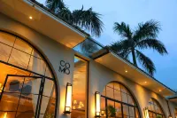 호텔 스테이터스 클럽