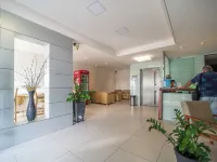Lagoa Park Hotel Hotels near Central Market