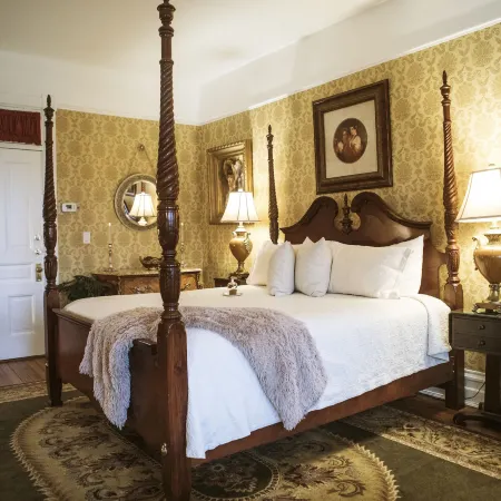 Biltmore Village Inn B&B