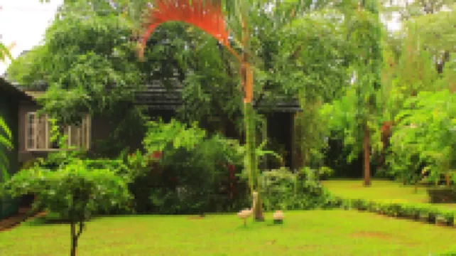 Gloria's Bed and Breakfast Отели в г. 