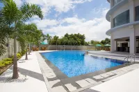 Golden Palace Hotel Lombok - Swimmingpools