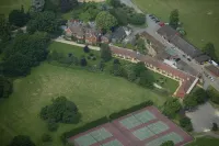 Cantley House Hotel - Wokingham Hotels in Wokingham