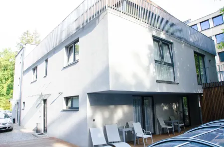 Room 4 & 5 Apartments Отели рядом с достопримечательностью «Ноннбергское аббатство»