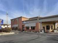 컴포트 인 패러머스 - 해컨색 패러머스 호텔