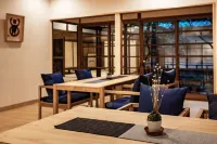 โรงแรมเทมเพิล คังโนนิน