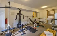Veronica Hotel - Gym