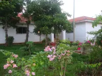 Casa En la Praya Hoteles en Tiwi
