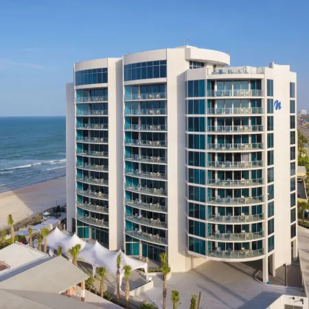 Max Beach Resort Отели рядом с достопримечательностью «Loggerhead Marina»