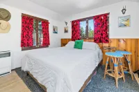 Finns Fish Camp - Chalets