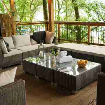 10 Loch View with Loch Views Others