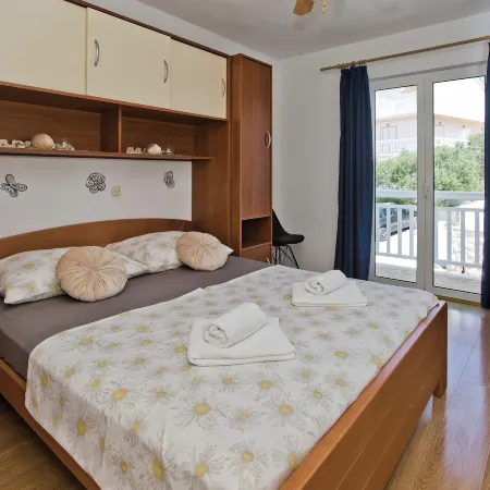Apartments Kresic