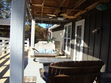 Charming 2 bedroom home in Tallassee, Alabama near Lake Martin