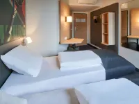 B&B HOTEL Bad Homburg - 2-Star