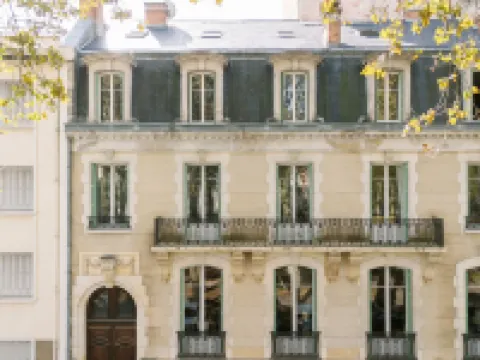 Les Suites de L’Opéra Hotels in Vichy