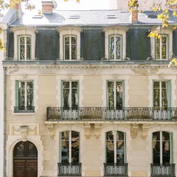 Les Suites de L’Opéra