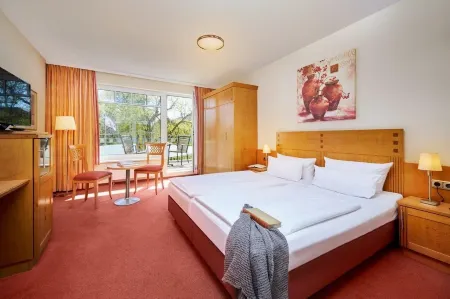 Strandhotel Luise Von Preussen Отели в г. Зауцин