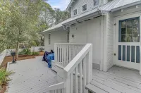 Seaside Cottage "sea Shack" Adorable Tupelo Street, Sleeps 4 1 Bedroom Home by Redawning Hôtels à : Seaside