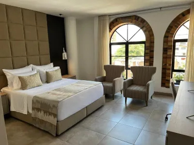 Hotel 45 Park Hotels near Parroquia el Carmelo