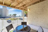 Seaside Beach & Racquet Condos