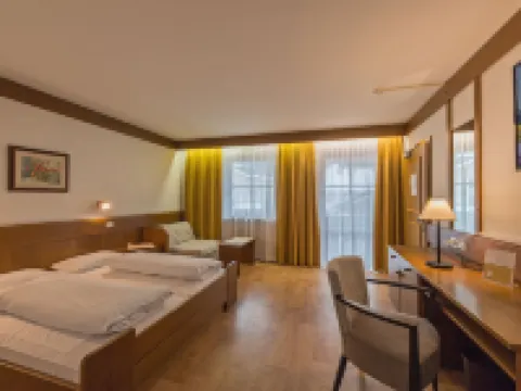 Hotel Mondschein Hotels in Sesto