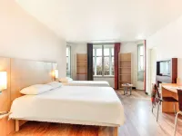 Ibis Toulouse Gare Matabiau Hotels near Toulouse Matabiau Railway Station